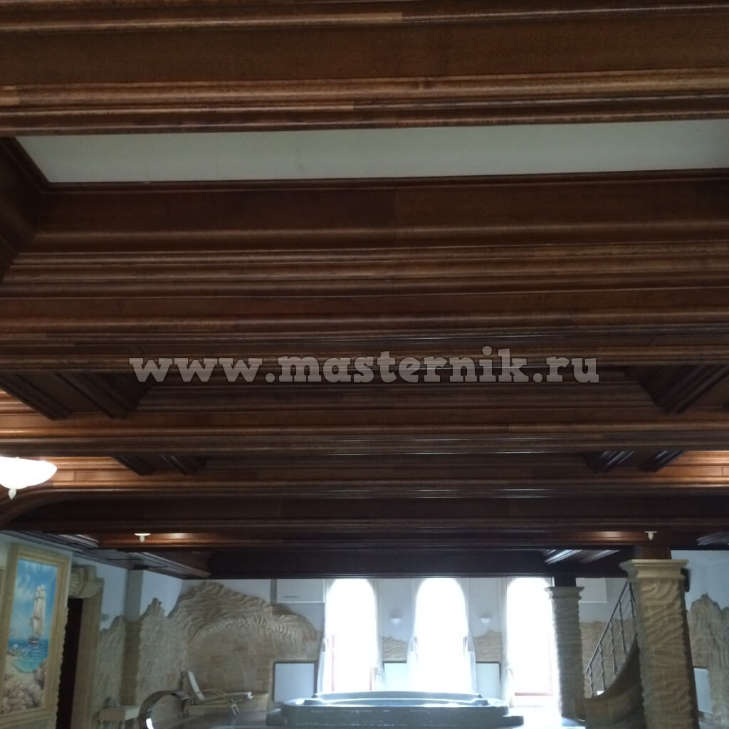 Реставрация деревянного потолка